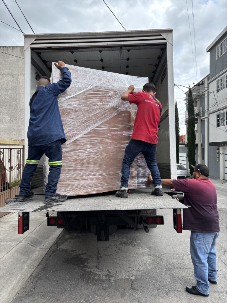 Entrega IMSS clínica 21